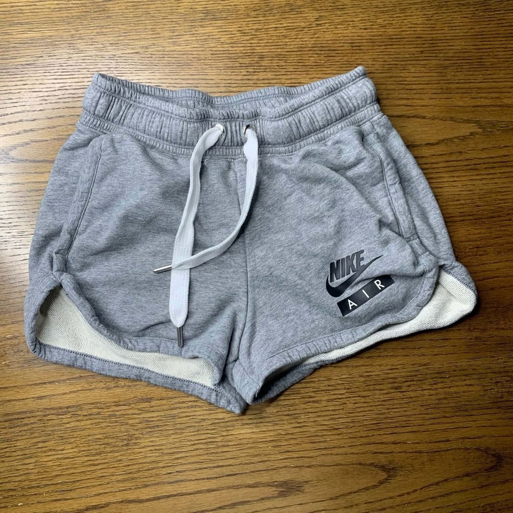 Nike Air Athletic Shorts Size XS Gray Drawstring Sweat Shorts